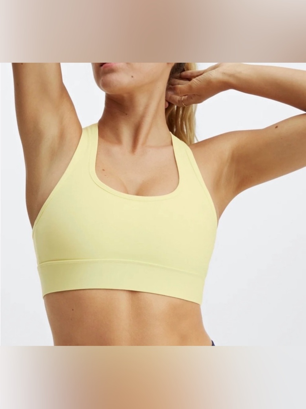 FABLETICS On The Go Medium Impact Sports Bra EUC